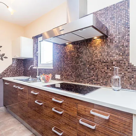 Carlo Holiday home *